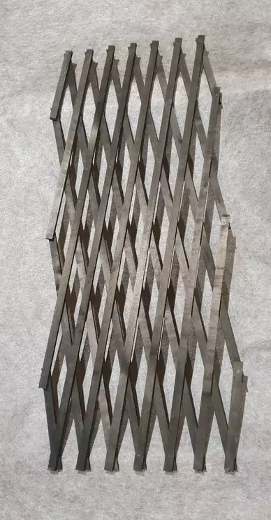 Köynnössäleikkö 0,9X2M musta - Kasvien ja pensaiden tuet ja kehikot - 6430040626290 - 1