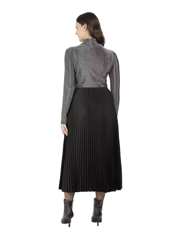 Brandtex pliseerattu hame musta L - Naisten housut ja hameet - 5713242165752 - 1