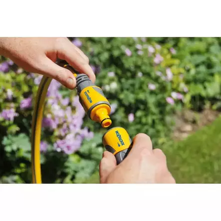 Hozelock kaksoisliitin muovi - Puutarhaletkuliittimet ja tarvikkeet - 5010646005203 - 2