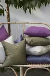 Koristetyyny Polly 45x45cm Aubergine - Koristetyynyt ja sohvanpäälliset - 7318161565003 - 2