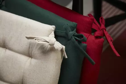 Noble House istuintyyny 41x41cm pun. - Istuinpehmusteet - 7318161525144 - 2