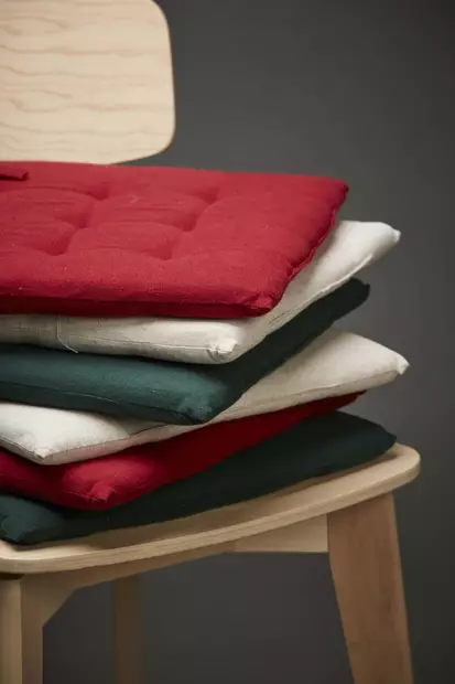 Noble House istuintyyny 41x41cm pun. - Istuinpehmusteet - 7318161525144 - 1