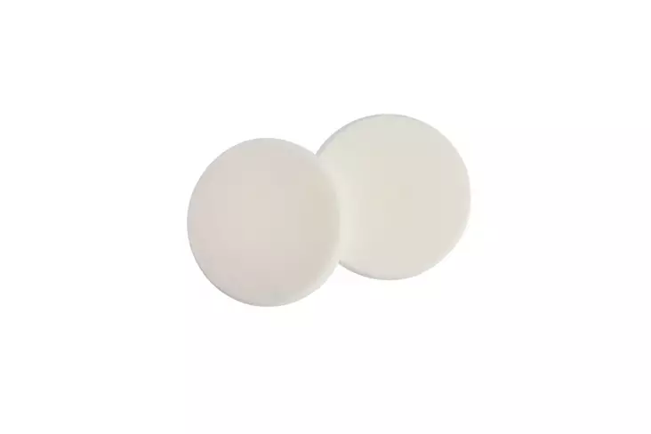 Cailap Meikkisieni puuterivipalla 2kpl - Meikkisiveltimet ja meikkisienet - 6416274402114 - 1