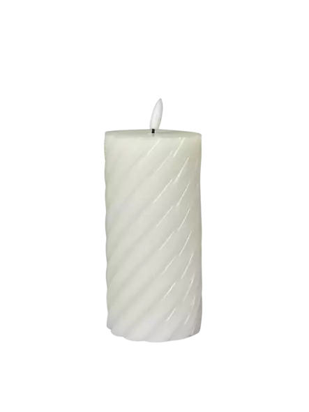 Led 3D twister kynttilä 15cm - Led-kynttilät - 6438159990226 - 1