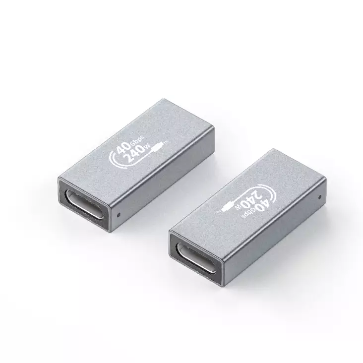 Mobia jatkoadapteri USB-C -> USB-C, 240W, 40 Gbps - Puhelintarvikkeet ja laturit - 6430076525307 - 1