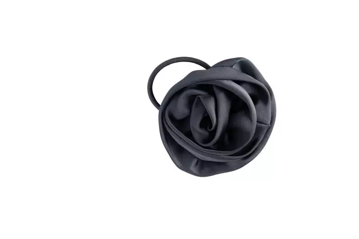 Cailap ruusuhiussolki hiuslenkillä 9cm - Hiuskoristeet - 6416274432418 - 1