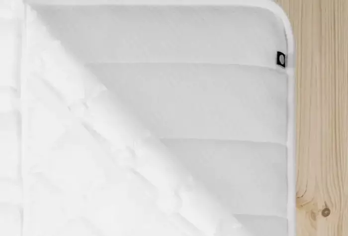 Familon Orginal tikki patjansuojus - Täkit ja tyynyt - 6438291102358 - 1