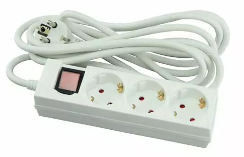 Harju jatkojohto 3-osainen 3m kytkimellä - Jatkojohdot - 6438140263308 - 1