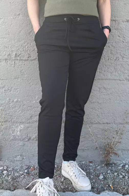 Zink olohousu black XS - Naisten housut ja hameet - 7312590234448 - 1