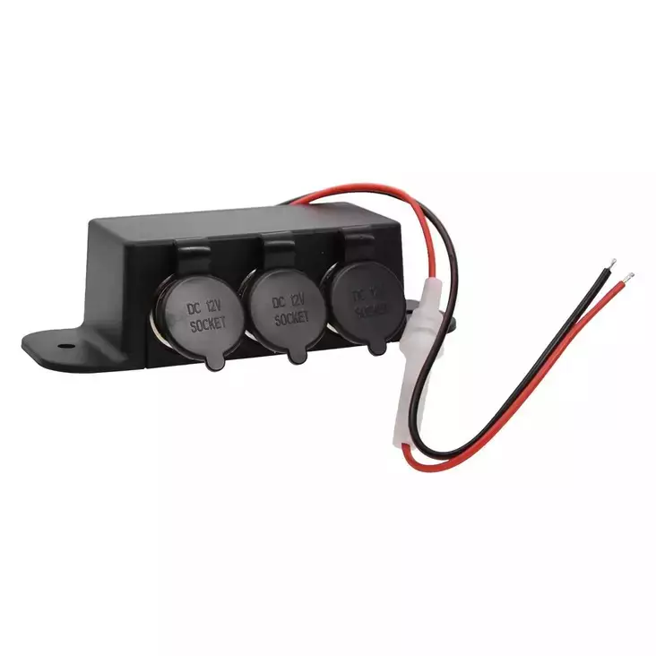 Autoplug 12 VDC 10A 3-porttia - Liittimet ja liitinlajitelmat - 6438152082379 - 1