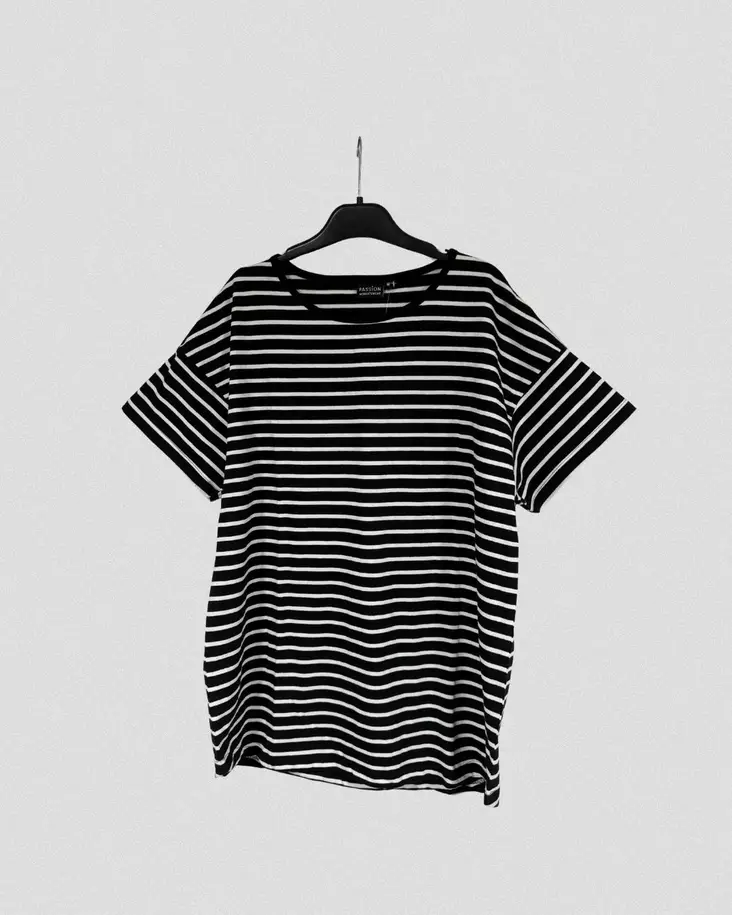 Passion t-paita black/white - Naisten paidat ja puserot - 643814647698 - 1