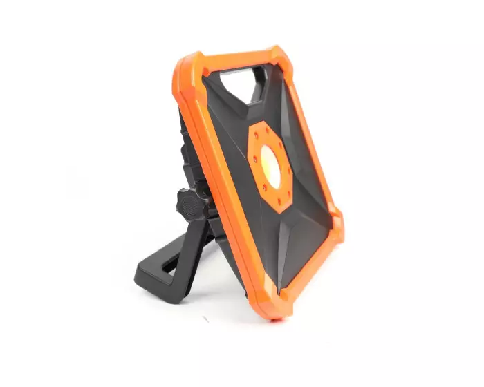 Robota DC-L18V COB akkukäyttöinen Led työvalo - Akku- ja sähkötyökalujen tarvikkeet - 6438212108599 - 1